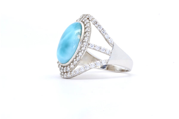 GORGEOUS OVAL SHAPE LARIMAR RING