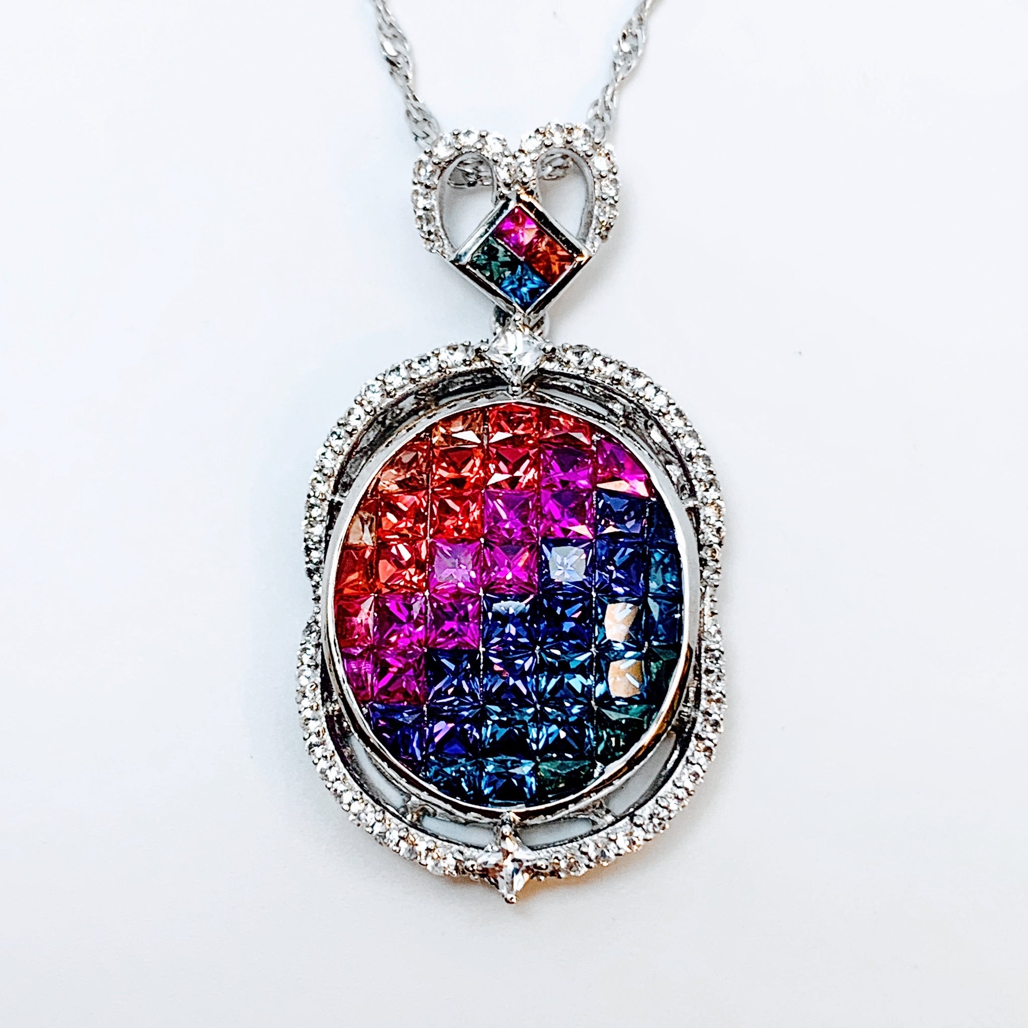 MULTICOLOR SAPPHIRE PENDANT