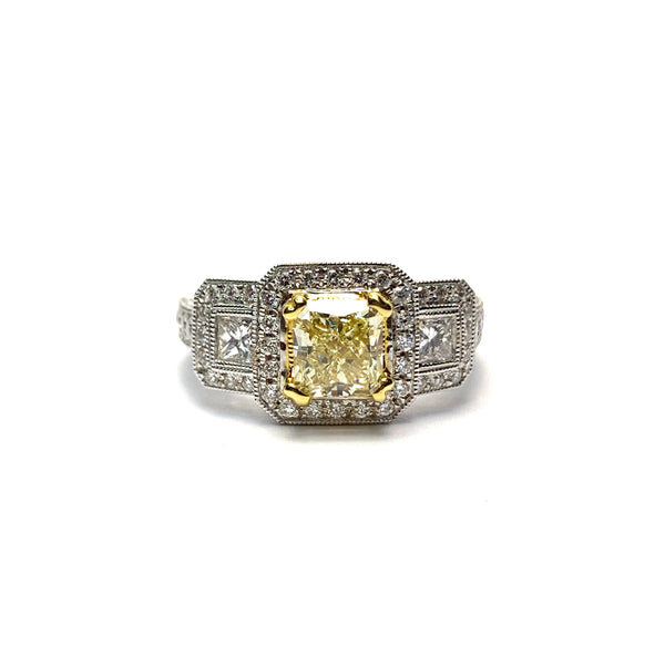 NATURAL YELLOW DIAMOND RING