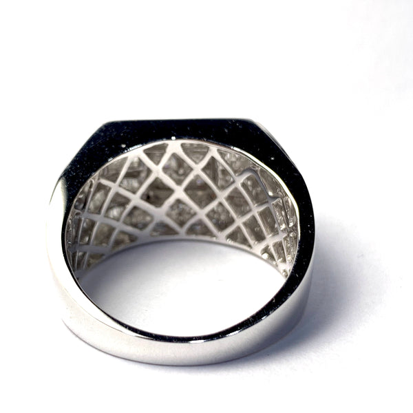 MEN’S DIAMOND RING