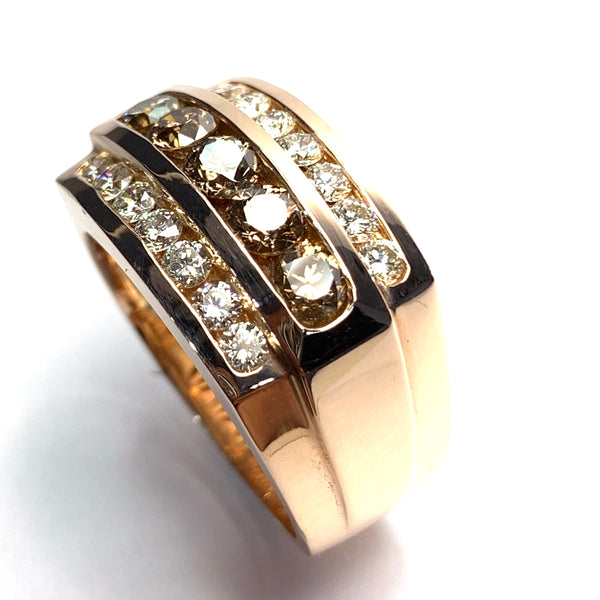 MEN’S BROWN AND WHITE DIAMOND RING