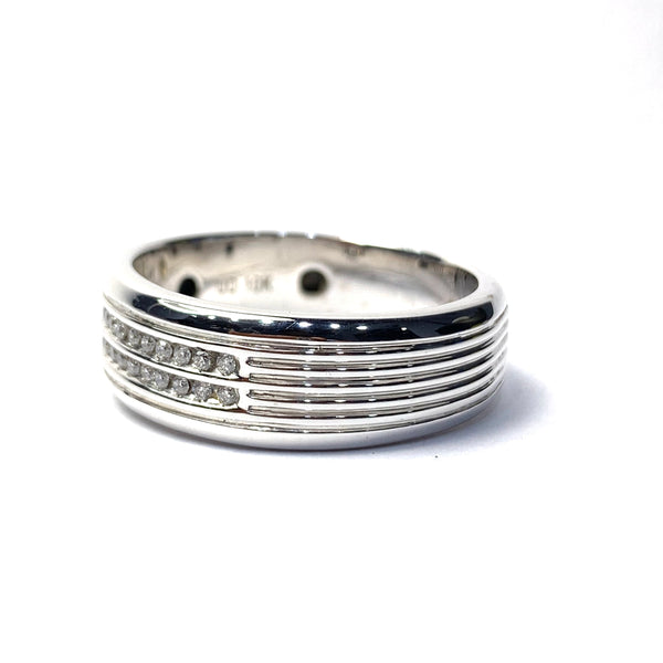 MEN’S DIAMOND RING