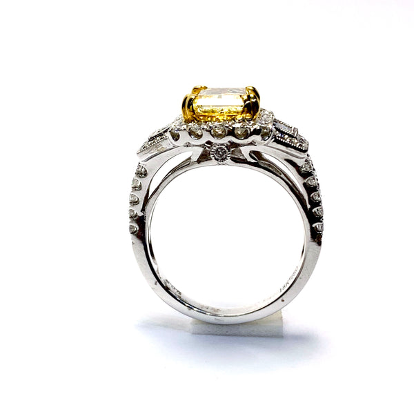 NATURAL YELLOW DIAMOND RING