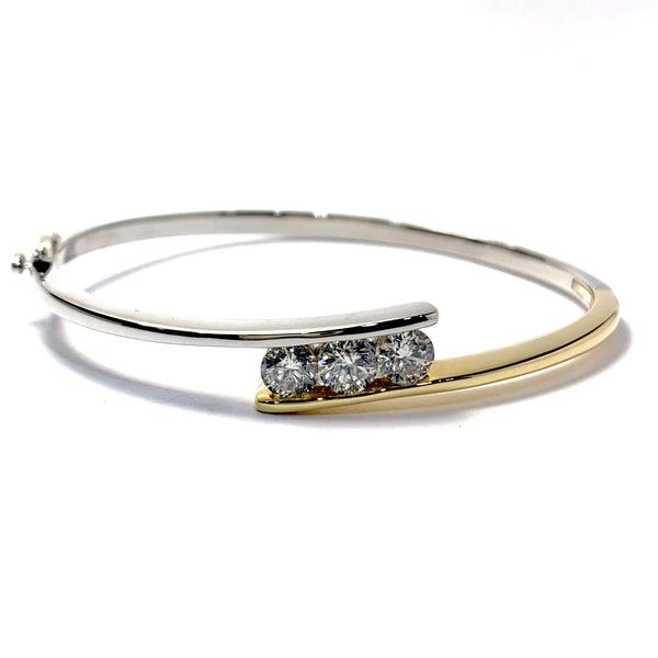 DIAMOND BANGLE BRACELET