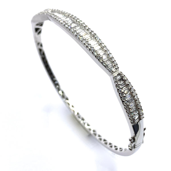 DIAMOND BANGLE BRACELET