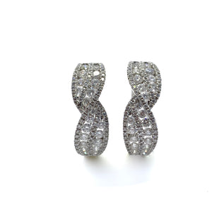 BRILLIANT DIAMOND EARRINGS