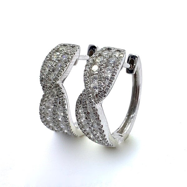 BRILLIANT DIAMOND EARRINGS