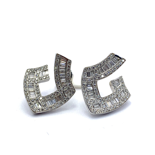 BAGUETTE DIAMOND EARRINGS