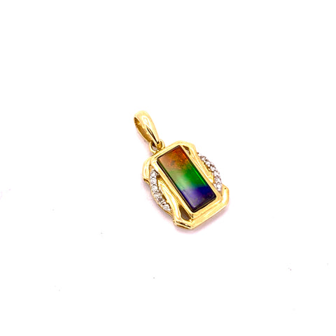 RECTANGULAR SHAPE AMMOLITE AND DIAMOND PENDANT