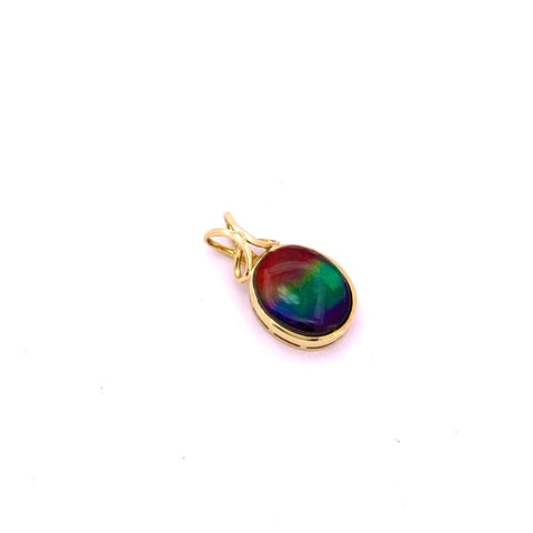 OVAL SHAPE AMMOLITE PENDANT